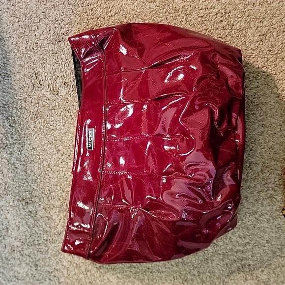 Miche Demi cover - Monica - Picture 1 of 6